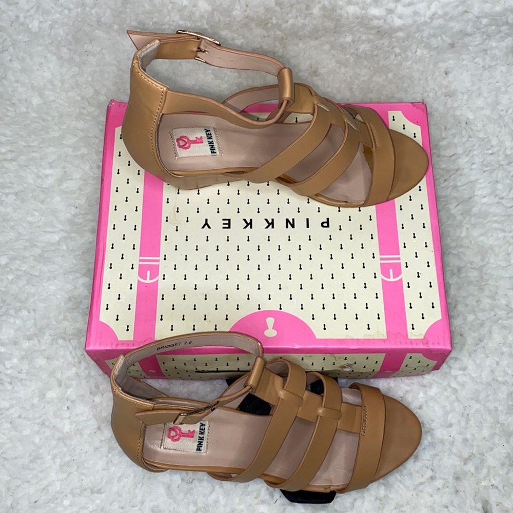 Pink Key heels Sz 7.5